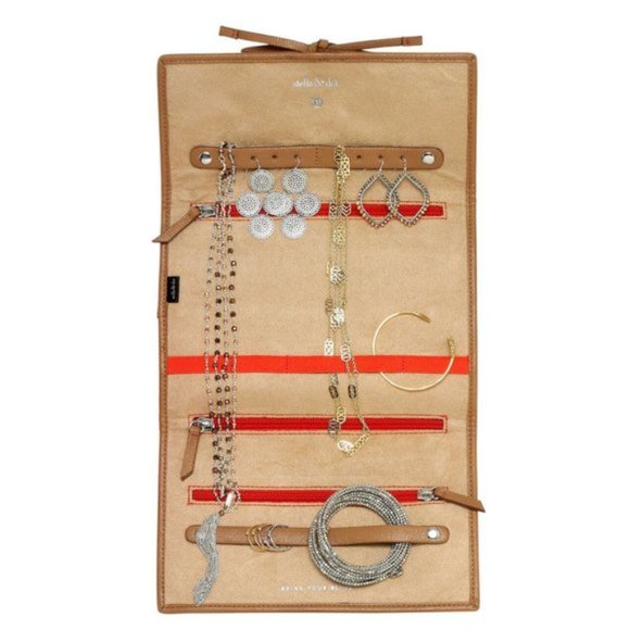 Stella & Dot poppy jewelry bag - Bring your Bling - Picture 3 of 3